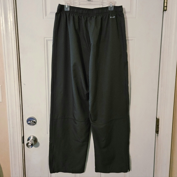 Nike Men's Dri-Fit Pants, 2 pairs - Picture 11 of 16